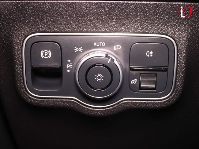 Mercedes GLB GLB 220 d 4MATIC BENZ DCT AMG 7 PLAZAS