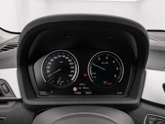 BMW X1 sDrive18dA Corporate