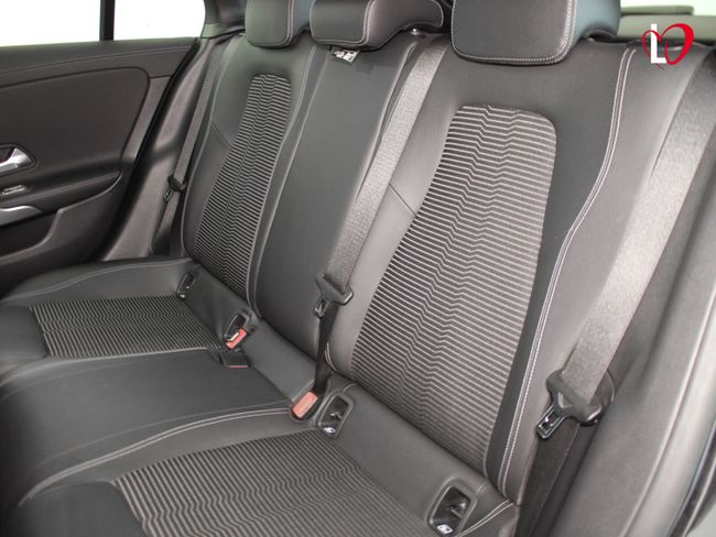 Mercedes CLA CLA 200 D DCT Shooting Brake