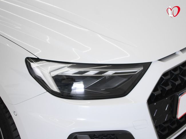 Audi A1 Sportback Adrenalin 35 TFSI 110kW S tron BLACK EDITION