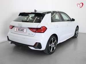 Audi A1 Sportback Adrenalin 35 TFSI 110kW S tron BLACK EDITION - Foto 6