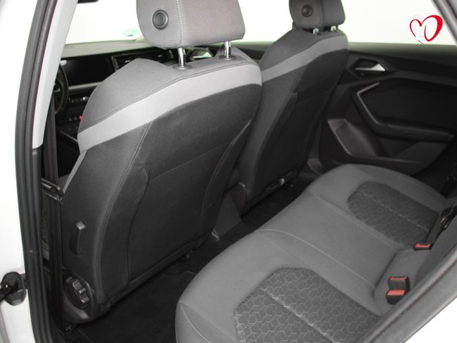 Audi A1 Sportback Adrenalin 35 TFSI 110kW S tron BLACK EDITION