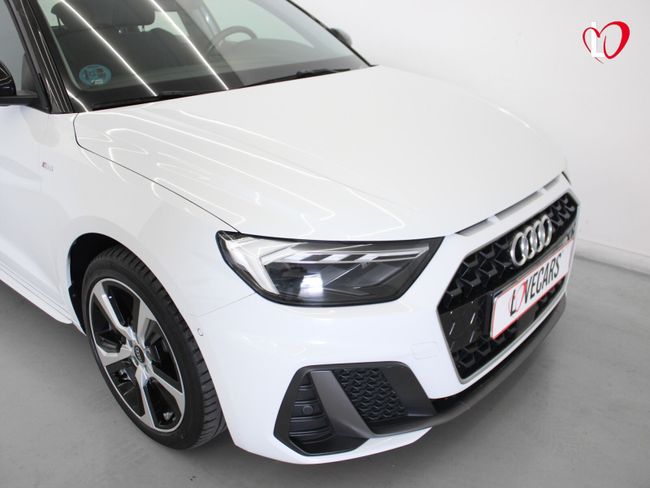 Audi A1 Sportback Adrenalin 35 TFSI 110kW S tron BLACK EDITION