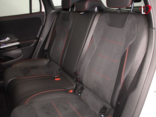 Mercedes GLA GLA 250 e AMG LINE + PAQUETE PREMIUM