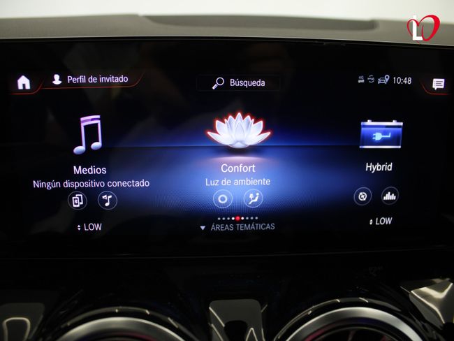 Mercedes GLA GLA 250 e AMG LINE + PAQUETE PREMIUM