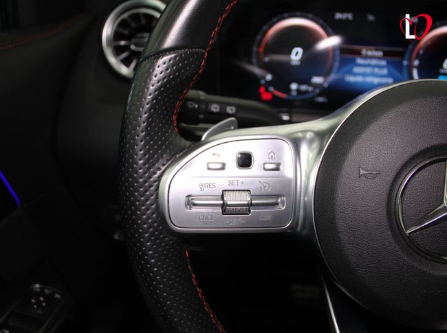 Mercedes GLA GLA 250 e AMG LINE + PAQUETE PREMIUM