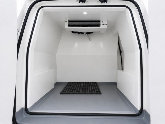 Volkswagen Caddy 2.0 TDI FURGÓN ISOTERMO + EQUIPO FRIO 75