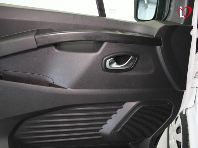 Nissan Primastar 2.0 DCI FURGON. L2 H1 130