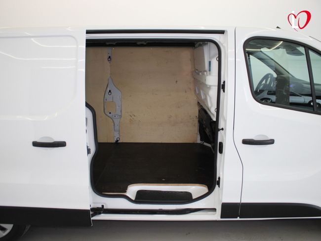 Nissan Primastar 2.0 DCI FURGON. L2 H1 130