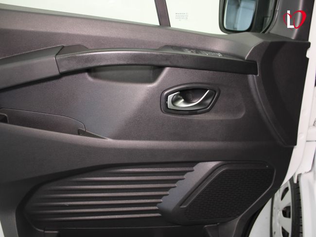 Nissan Primastar 2.0 DCI FURGON. L2 H1 130