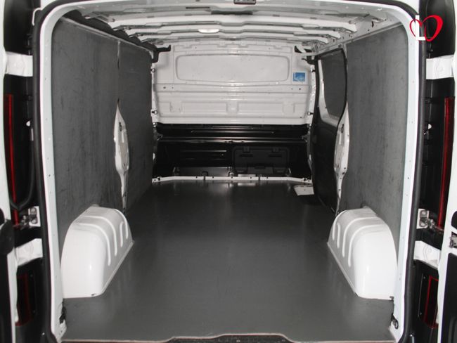 Nissan Primastar 2.0 DCI FURGON. L2 H1 130