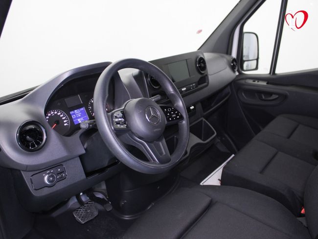 Mercedes Sprinter 315 CDI AUTO. FURGON MEDIO 150