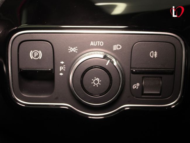 Mercedes Clase A A 200 d PROGRESIVE