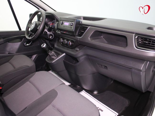 Nissan Primastar 2.0 DCI FURGON. L2 H1 130