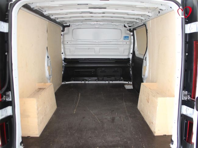 Nissan Primastar 2.0 DCI FURGON. L2 H1 130