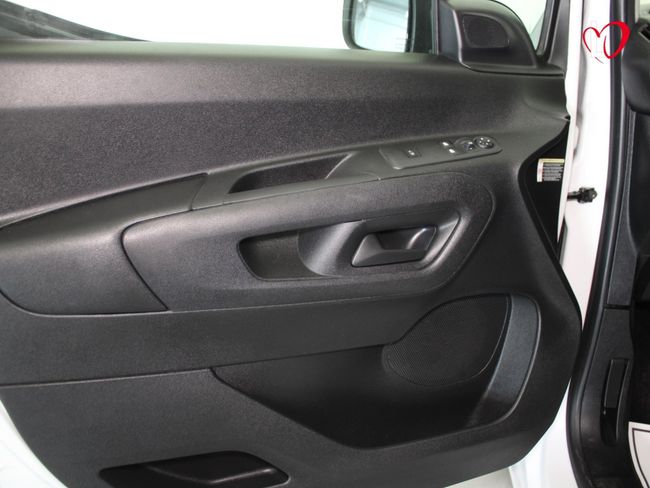 Peugeot Partner PARTNER Standard 600kg BlueHDi 100