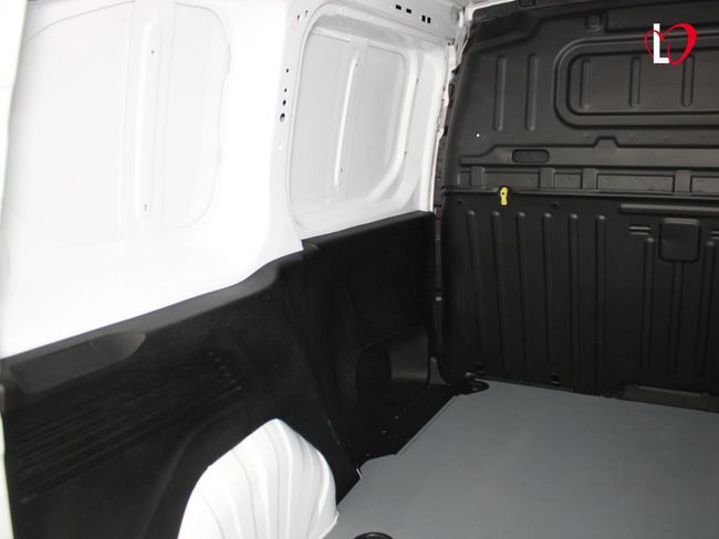 Peugeot Partner PREMIUN STANDARD BlueHDI 100 S&S 6 VEL MAN 3 PLAZAS