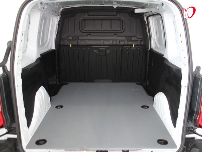 Peugeot Partner PREMIUN STANDARD BlueHDI 100 S&S 6 VEL MAN 3 PLAZAS
