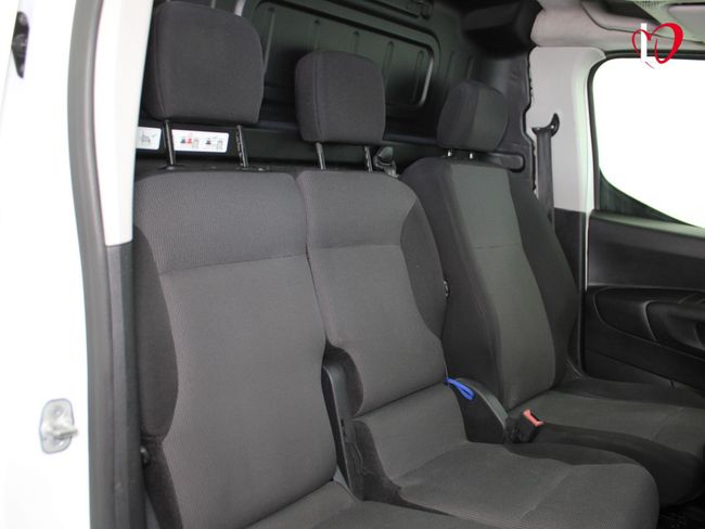 Peugeot Partner PREMIUN STANDARD BlueHDI 100 S&S 6 VEL MAN 3 PLAZAS
