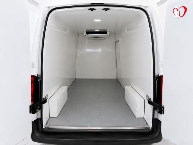 Renault Master Furgón T L3 H2 3500 B DCI + ISOTERMO + EQUIPO FRIO 150