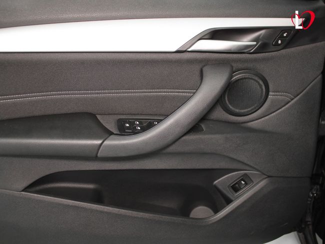 BMW X1 sDrive18dA Corporate