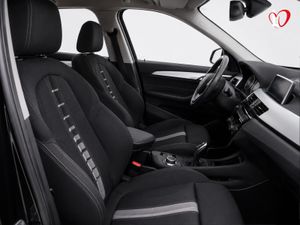 BMW X1 sDrive18dA Corporate - Foto 6