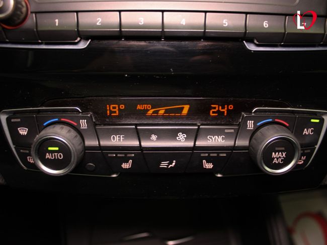 BMW X1 sDrive18dA Corporate