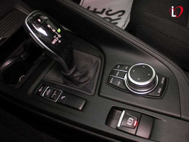 BMW X1 sDrive18dA Corporate