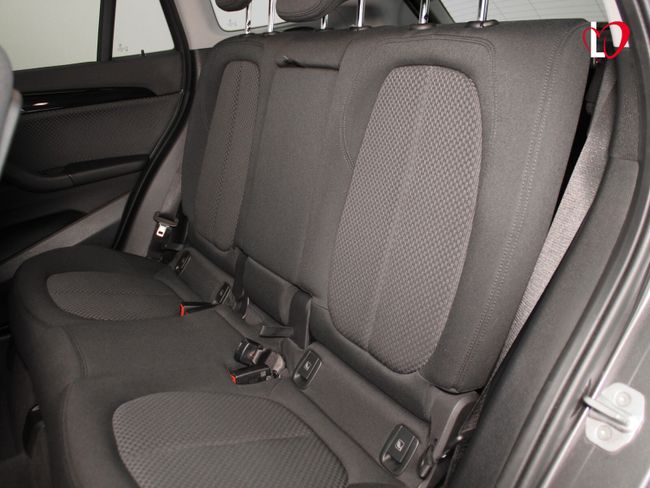 BMW X1 sDrive18dA Corporate