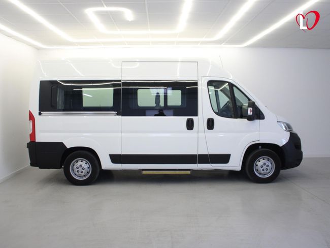Citroën Jumper BlueHDi S&S COMBI 33 L2H2 (RAMPA MOVILIDAD REDUCIDA) 140