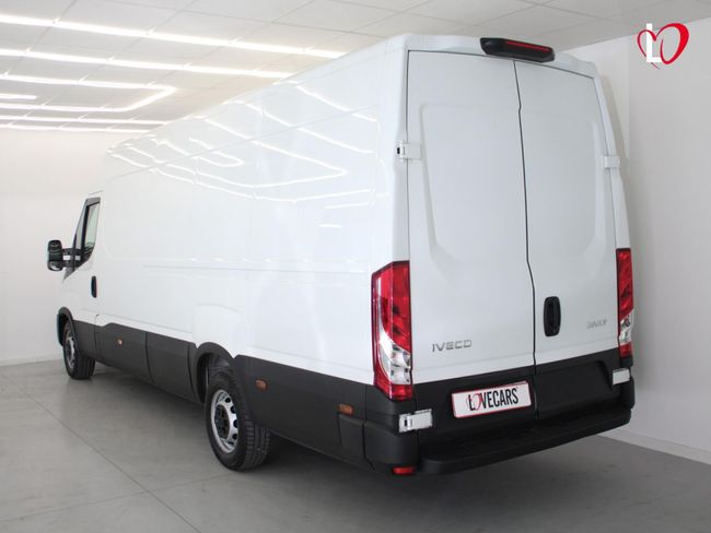 Iveco Daily 2.3 TD FG. 35S LARGA 16M3 156