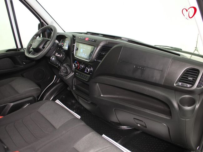 Iveco Daily 2.3 TD FG. 35S LARGA 16M3 156