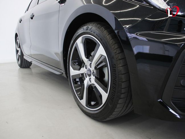 Audi A1 Sportback Adrenalin 35 TFSI 110kW S tron