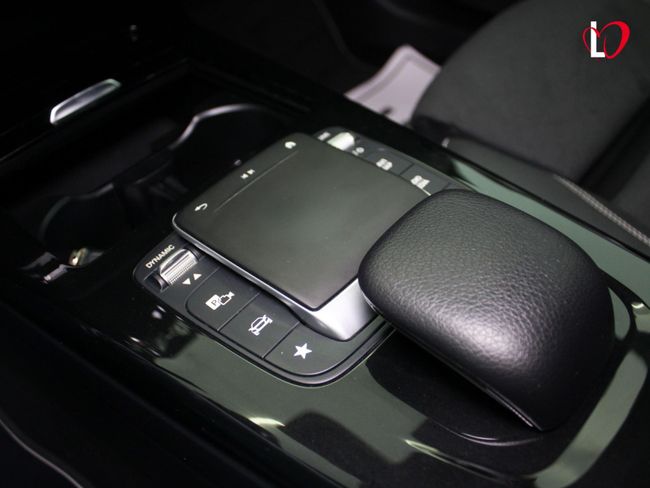 Mercedes Clase A A 200 d AMG LINE