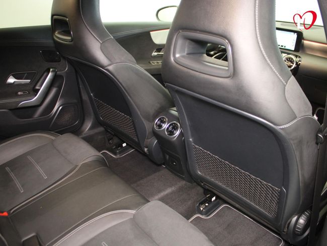 Mercedes Clase A A 200 d AMG LINE