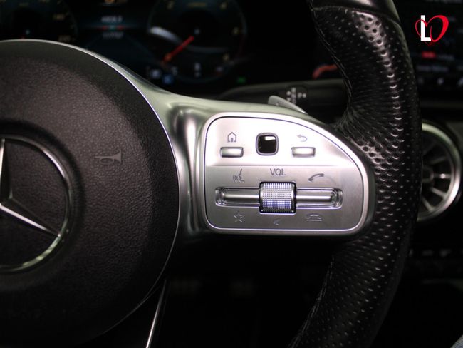 Mercedes Clase A A 200 d AMG LINE