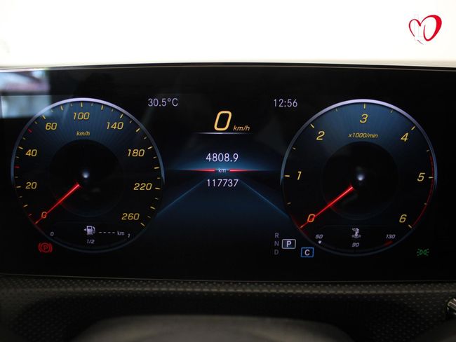 Mercedes Clase A A 200 d AMG LINE