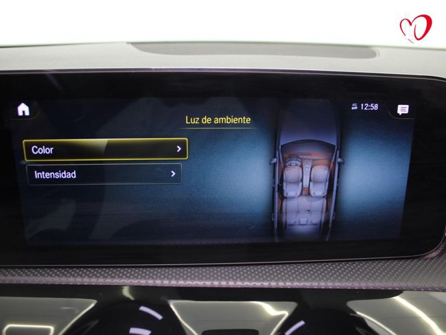 Mercedes Clase A A 200 d AMG LINE