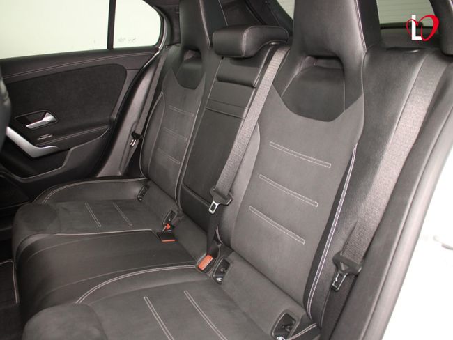 Mercedes Clase A A 200 d AMG LINE