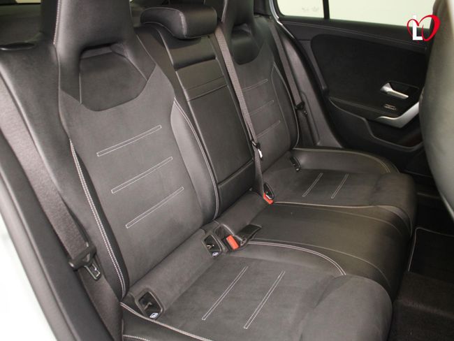 Mercedes Clase A A 200 d AMG LINE