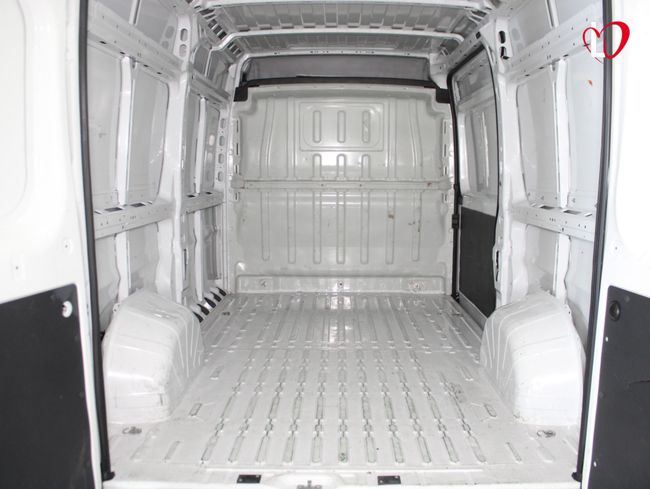 Fiat Ducato 2.3 MTJ 33 L2 H2 FURGÓN CERRADO 140