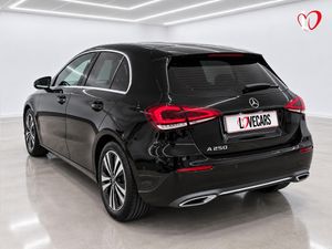 Mercedes Clase A A 250 e BUSINESS - Foto 3