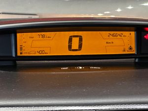 Citroën C4 1.6 HDi 92 Collection - Foto 18