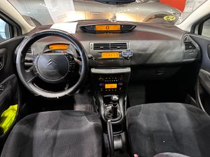 Citroën C4 1.6 HDi 92 Collection - Foto 11