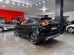 Mitsubishi Eclipse Cross 2.4 PHEV Kaiteki Auto 4WD - Foto 5