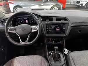 Volkswagen Tiguan Life 1.4 TSI eHybrid 180kW (245CV) DSG - Foto 12