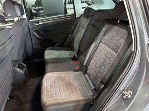 Volkswagen Tiguan Life 1.4 TSI eHybrid 180kW (245CV) DSG - Foto 11