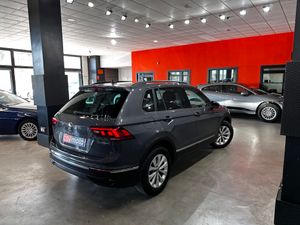 Volkswagen Tiguan Life 1.4 TSI eHybrid 180kW (245CV) DSG - Foto 6