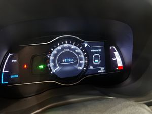 Hyundai Kona 100kW EV Tecno 2C - Foto 13
