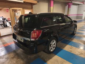 Opel Astra 1.9 CDTi Enjoy 120 CV SW - Foto 4